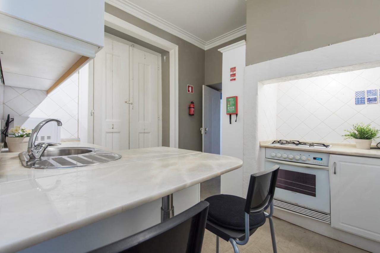 Trendy & Lightfull Apartment Lisboa Eksteriør bilde